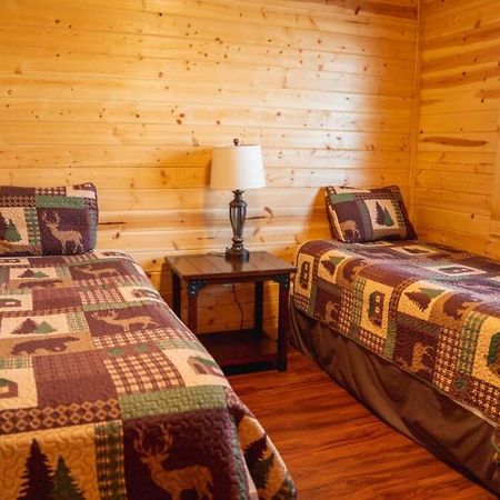 The Lodge At Van Hook New Town Esterno foto